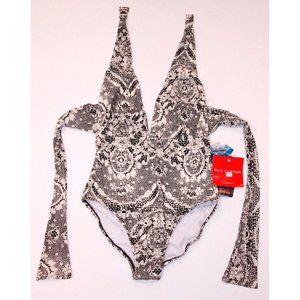 RED CARTER Runway HALTER Bathing Suit SWIMWEAR ( S )